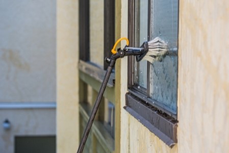 Window Cleaning in Johns Island: Removing Salt Spray and Coastal Brine Crust